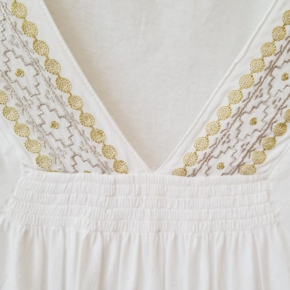 Calvin Klein Grecian like V Neck white top - Picture 2 of 5